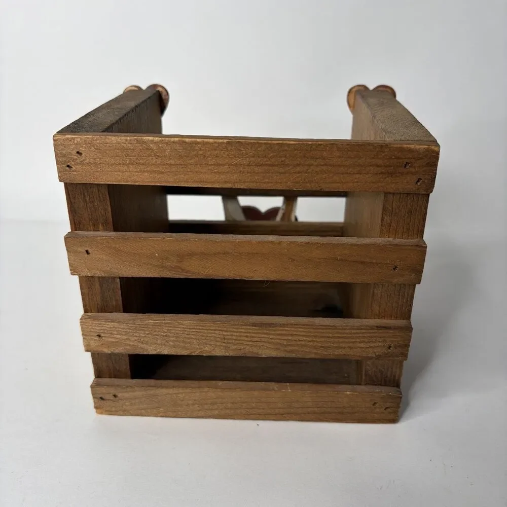 Vintage Geese Goose Heart Tissue Holder Box Crate Cottageccore Grannycore